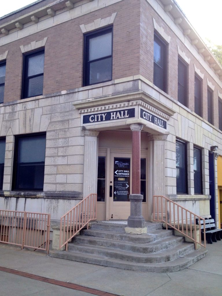 Baldwin City passes on franchise fee to utility customers News